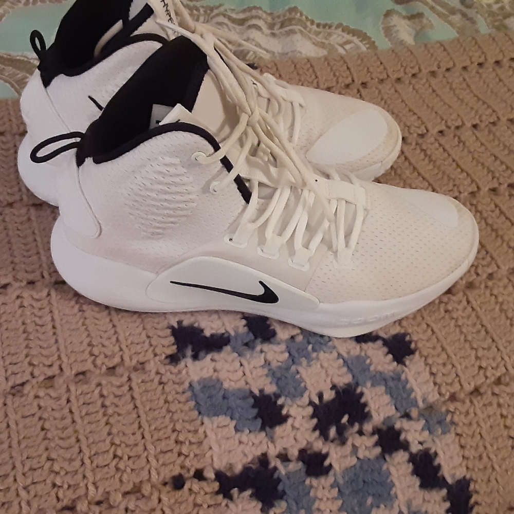 Women's Nike Hyperdunk X